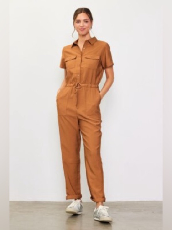 No Boundaries Pants - No Boundaries Short-Sleeve Button Front Jumpsuit in Camel Brown